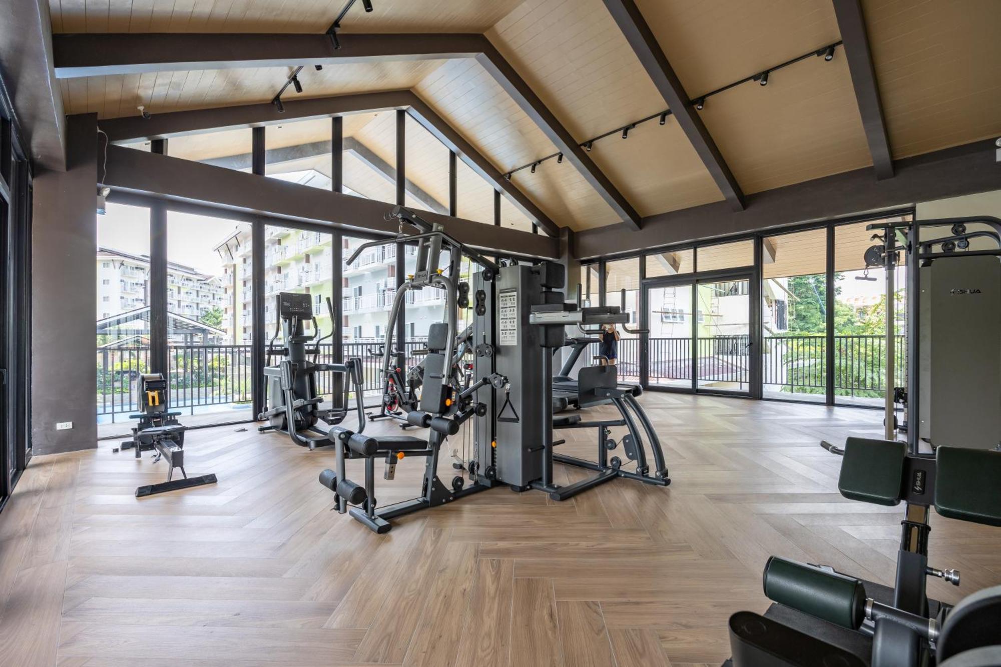 דירות מקטאן Amani 133,3 Minutes To Airport,With Gym & Pool,Fast Wi-Fi, Free Netflix מראה חיצוני תמונה