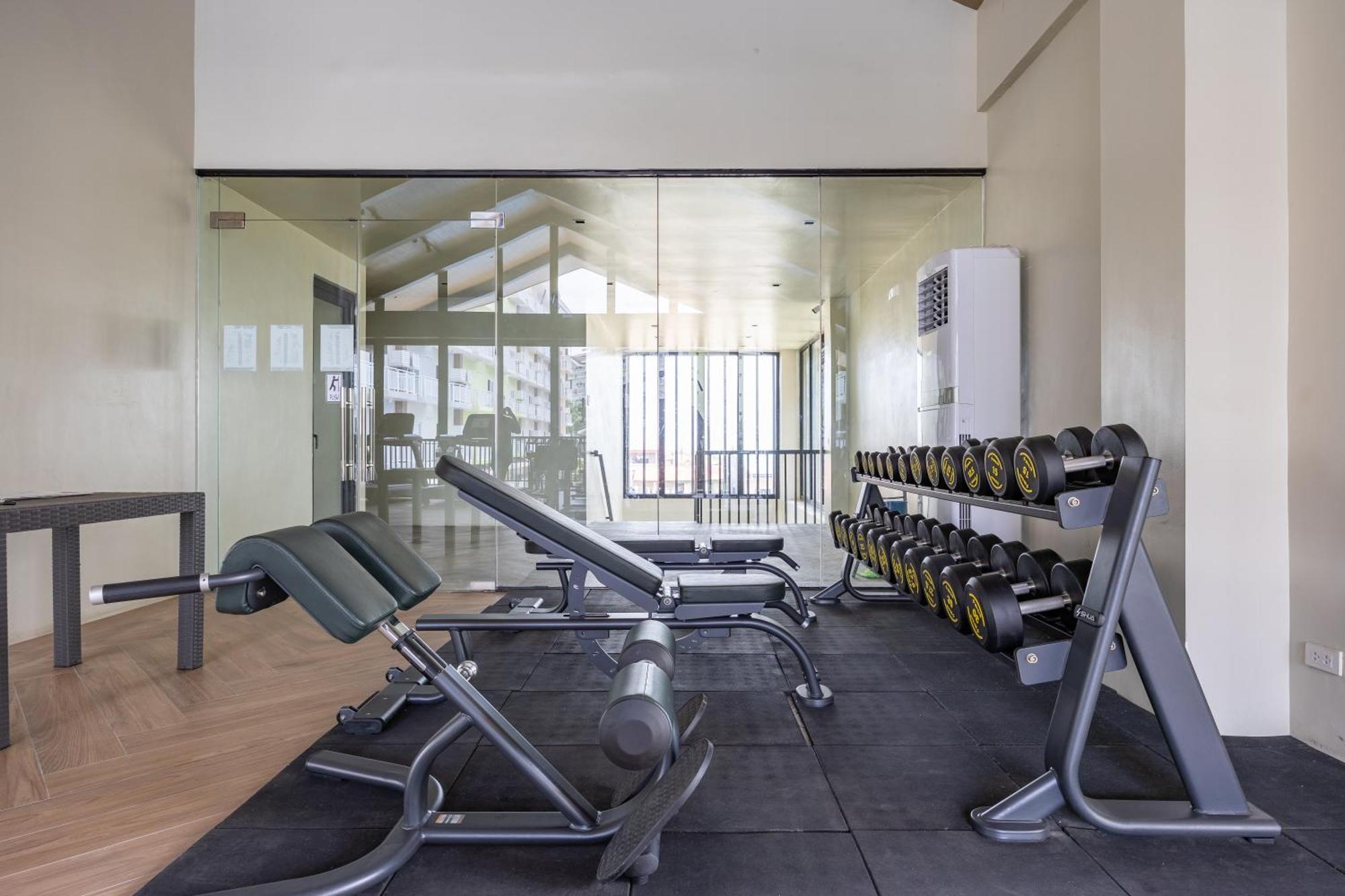 דירות מקטאן Amani 133,3 Minutes To Airport,With Gym & Pool,Fast Wi-Fi, Free Netflix מראה חיצוני תמונה